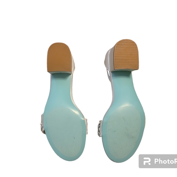 WOMEN'S BETSEY JOHNSON SB-MEL SPECIAL OCCASION DRESS SANDALS - Picture 5 of 6